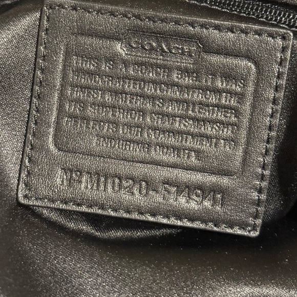 Coach Laura Signature Tote - Picture 2 of 8